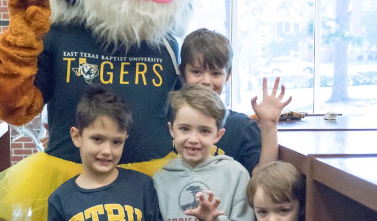 The ETBU community enjoys the 2018 Homecoming Festivities. The weekend was filled with events to build relationships between members of the Tiger Family.