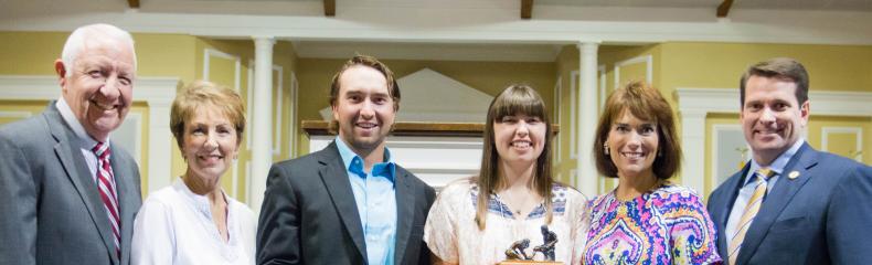 ETBU students receive service awards 2016