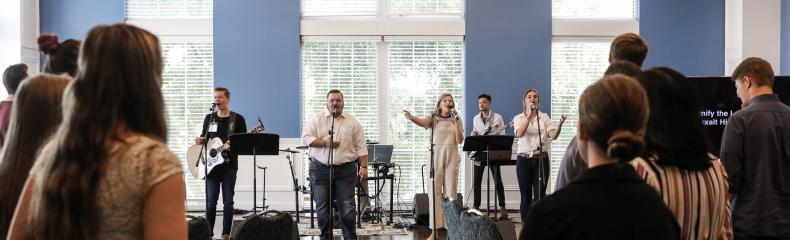 ETBU’s Worship Summit teaches, equips, and inspires church musicians and students