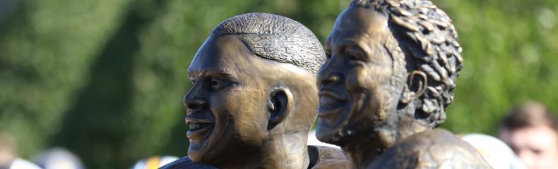 ETBU reveals statue honoring former Tiger Football players