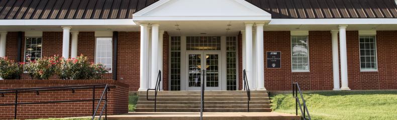 Irene Sisk donates $100,000 for ETBU Sisk Health Services Clinic and endowed scholarship